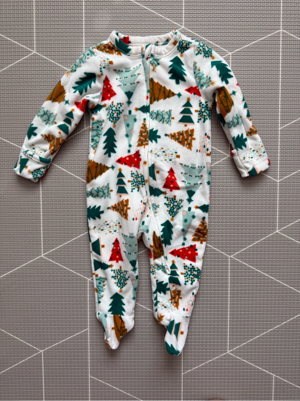 Old navy|Baby gender neutral soft fleece Holiday Christmas Tree footies•••3-6M